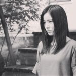 Misako Renbutsu Instagram - 🫀 改めて、連続ドラマW #坂の上の赤い屋根 最後までご覧くださった皆さま ありがとうございました💐 想像を遥かに超えて 礼子を受け取ってもらえた気がして、 とても嬉しかったです。 礼子への温かい言葉を目にするたびに、 礼子が劇中で渇望していたものが ここにきてやっと手に入った気がして、 読むたびに鼻の奥がツンとする 初めての感覚を味わいました。 なんだかんだ、私の中には礼子の欠片がまだ在るのかなぁ。 それもまたなんだか嬉しかった。 礼子、大好きだよー。 どこかで必ず幸せになってね。
