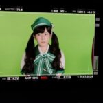 Misako Renbutsu Instagram - 🐣 映画 #女優は泣かない ついに本日から公開です！ ついに、と書いてしまうくらい、紆余曲折あった、難産だった作品です。巣立つんだなぁ、嬉しいなあ。 - がむしゃらに、夢と闘う人たちのお話です。 壁にぶつかっては、壁を叩き壊そうとしたり、傷だらけでよじ登ろうとしたり、やっぱり無理！って壁の前で不貞寝したり。 そんな泥臭い、不器用な人間臭さが、キラキラ輝いてる映画だと思います。 そんな愛おしい彼女たちが、たくさんの人に届きますように。ぜひ劇場でご覧ください🕊️ あ〜〜なんかずっと心の中にいた梨枝が、飛んでった気がするな〜〜 @joyuwanakanai