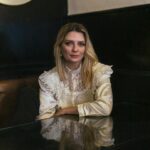 Mischa Barton Instagram - Wanna hang?