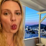 Mischa Barton Instagram - 🇬🇷🤞🏼🦷