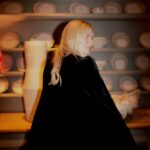 Mischa Barton Instagram - my fave London behind the scenes 📸 captured by lovely @pixielevinson 📀🦁🕰️ 📺🤎