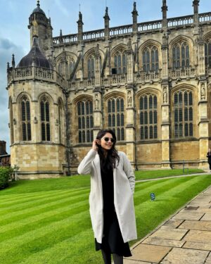 Misha Narang Instagram - Among castles and history✨

#windsorcastle #windsor #london #travel #explorar #explore #history #king #queen #traveldiaries #mishanarang #instadaily #weekend