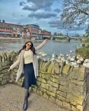 Misha Narang Instagram - Admiring the beauty of Windsor ❤️

#windsor #windsorcastle #nature #explorar #travelgram #london #explore #travel #travelphotography #instadaily #mishanarang