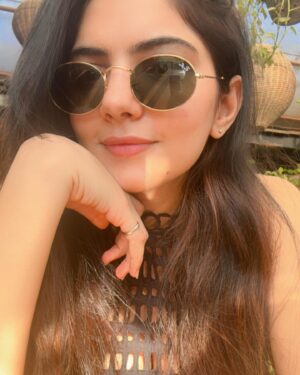 Misha Narang Instagram - Hope your Sunday is Sundaying ✨

#weekend #weekendvibes #sunday #sunlight #food #sunkissed #mishanarang
