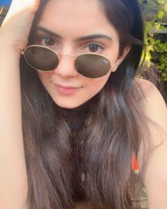 Actress Misha Narang HD Instagram Photos and Wallpapers March 2024