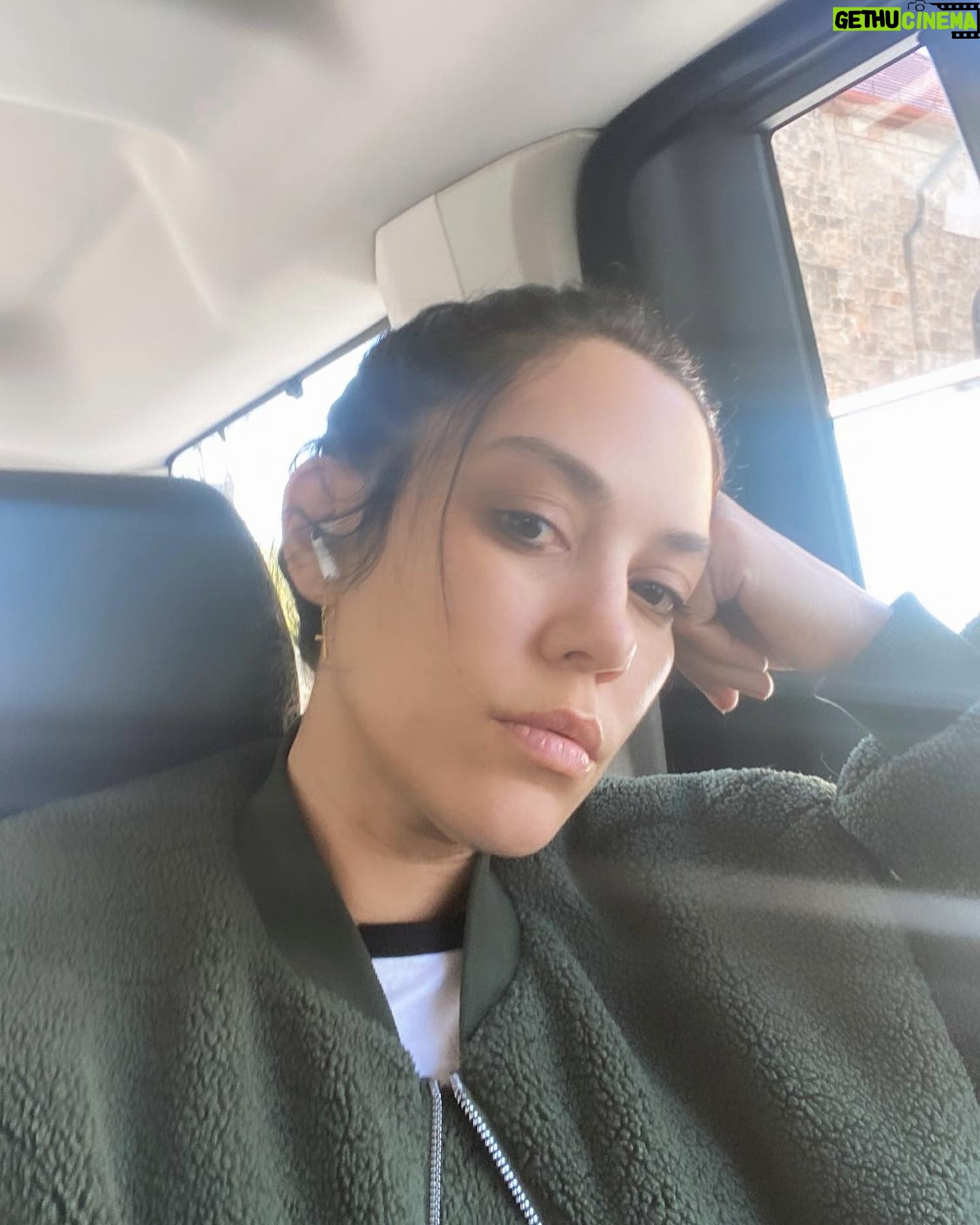 Mishel Prada - 2.3K Likes - A Spring Attitude 🦢 A Spring lifestyle
