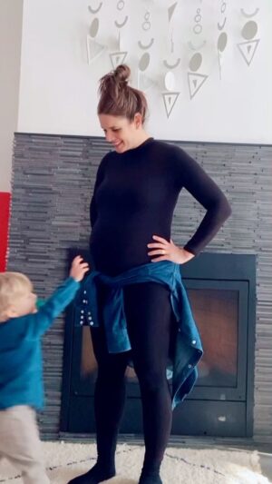 Missy Peregrym Instagram - My best effort at an “adorable” announcement 😂
Come on, I don’t have time for that. 
What I will always have time for, is this family, and I’m psyched that we are adding a new babe this summer ❤️
#ripsleep

(He says “baby”)