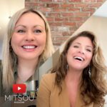 Mitsou Gélinas Instagram – 📚✨ @SophieGrégoireTrudeau nous fait l’honneur de partager son histoire dans son tout nouveau livre ! Ne manquez pas notre entrevue ‘maison’ où elle nous parle de son parcours, de ses inspirations et bien plus encore! Pour la voir, cliquez dans la bio! ✨📚