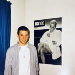 Mitsou Gélinas Instagram – Alex est mon ami, mon collaborateur. Quand j’ai reçu son dernier texte, j’ai été immensément touchée et émue par son courage. Il décrit un événement qu’il a gardé secret pour ne pas «déranger». Mais 25 ans plus tard, il ne voit plus les choses de la même façon… Cliquez sur le lien dans ma bio pour lire son article, ou rendez-vous directement sur MitsouMagazine.com!