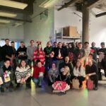 Mitsou Gélinas Instagram – We are @grande_studios family! Notre échange de cadeaux avant les vacances 🎄