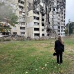 Mitsou Gélinas Instagram - Il y a deux ans jour pour jour, sa vie est devenu un mauvais film. Mais aujourd'hui, elle écrit sa propre histoire. Cliquez sur le lien dans ma bio pour lire le récit de Kateryna, ou rendez-vous directement sur MitsouMagazine.com!