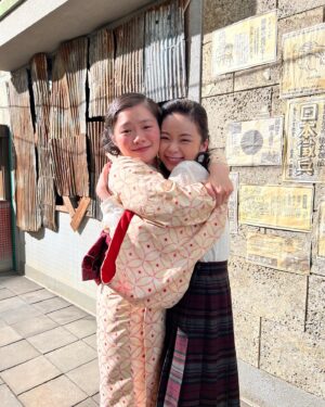 Miu Tomita Instagram - #ブギウギ @asadora_bk_nhk 
スズ子さんの、趣里ちゃんの、
出逢い別れの尊い時間にいっぱいお供できて幸せでした。
私の大好きな小夜ちゃん…
どうかそのままで、らしく生きてね。
グッドラック！グッバイ！