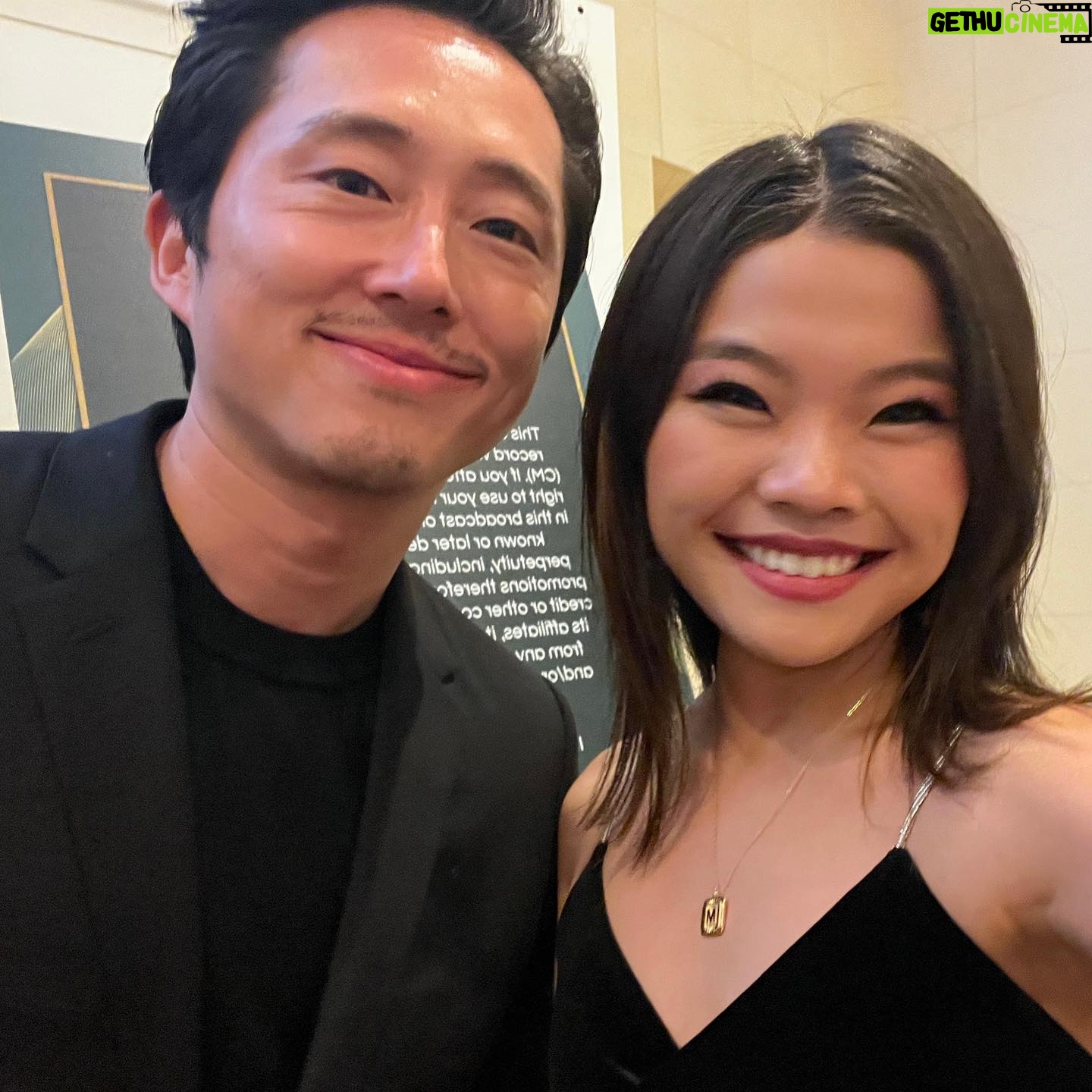 Miya Cech Instagram - 🥩🥩🥩 well deserved recognition for a phenomenal group of people! so grateful to have gotten to play a teen @aliwong (again) in this…sending all the love to y’all! 🙌 #goldenglobes @aliwong @steveyeun @beherelater @jakeschreier @a24 #beef