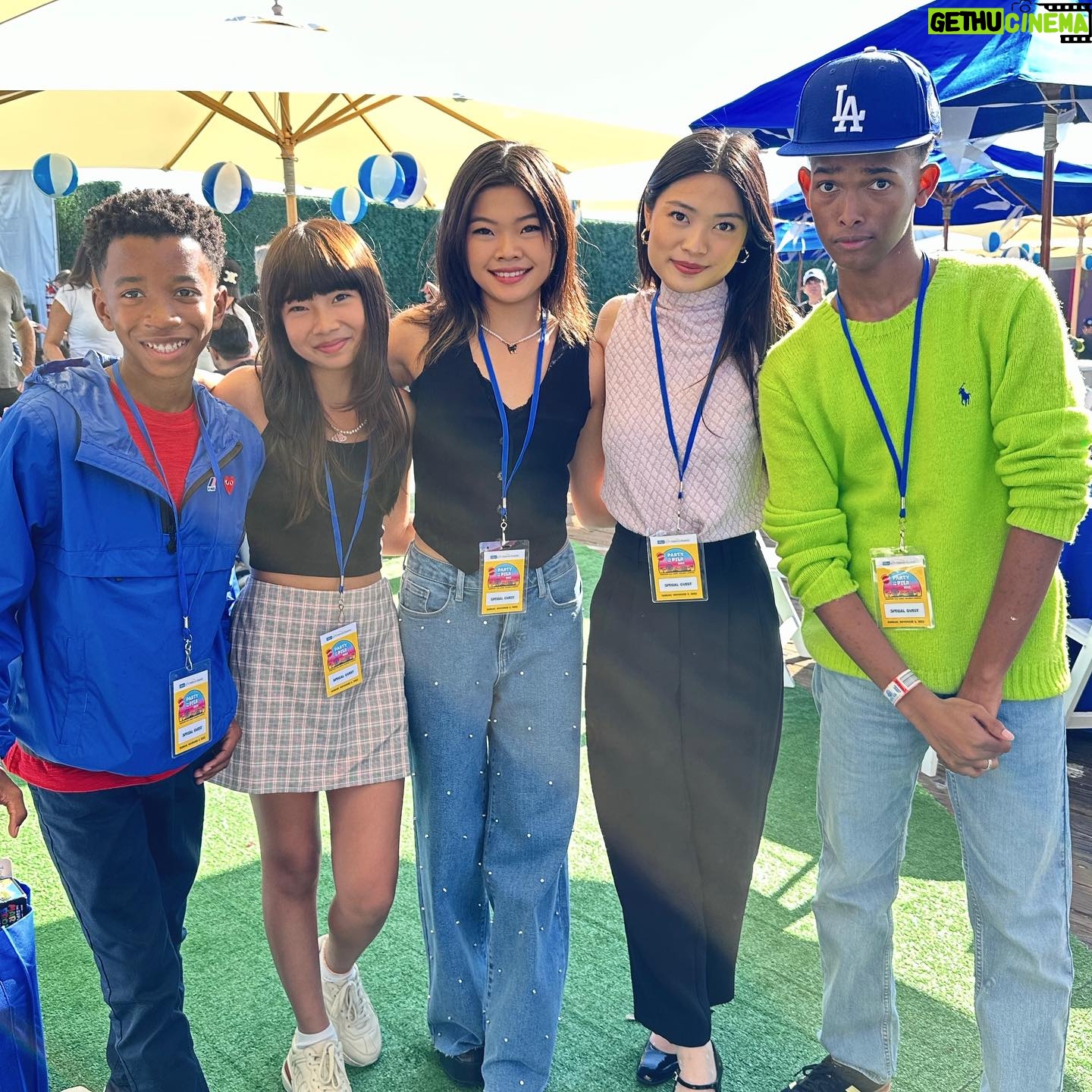Miya Cech Instagram - so much fun as usual at @mattel ‘s party on the pier benefitting the @uclamch! 🎡