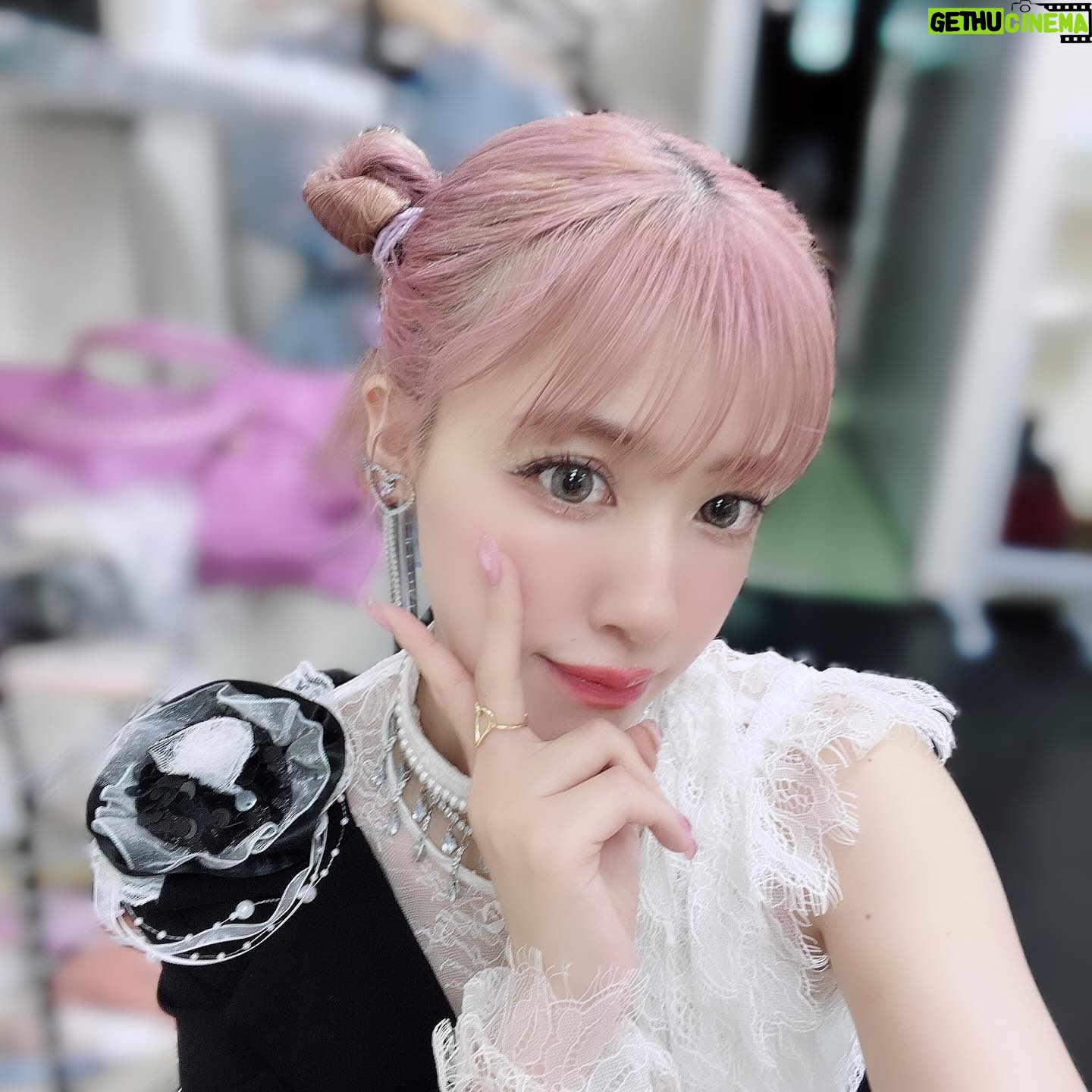 Miyabi Natsuyaki Instagram - I today๐ผโค๏ธ ๅ็ใใฃใฑใๆฎใฃใใใ ใฎใใกใใ๐ ใใกใใงใ ใฉใคใใฎๆๆณใพใฃใฆใ๐๐ ไปใฎใใใจใฏใใ่ฆใใจ ใใใใชใใใณใฏๅ
ฅใฃใฆใฆ ใใใใใฎ๐ฉท @kokeshi0927 ใใใกใใใฆใใใ
๐ฉท ้ซช่ฒใใณใฏใๅฅฝ่ฉใฟใใใง ใใใใ๐๐ @maria_bigami ๏พ๏พ๏ฝฑ๏พ
ใฆใใใ
๐ฉต