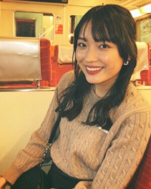 Mizuki Kayashima Instagram - ⁡
実は仲良しの新谷と熱海に行ってきました〜‪☺︎‬‪
⁡
⁡
とにかく楽しすぎる計画性ゼロの旅でした😂
ずっと笑ってたかと思うとお互い疲れて無言になったり、深夜に明日どこ行くー？って散々話し合ったのに結局全然違うところに行ったり、、(笑)
⁡
⁡
でも全部が楽しくて幸せな時間でした！！
⁡
⁡
とにかく新谷の可愛い写真が沢山撮れて私は大満足です。
⁡
⁡
また行こうね！！
⁡
@yuzumi_shintani
