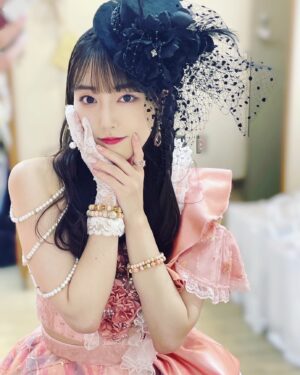 Mizuki Fukumura Instagram - 卒業公演の日程が決定しました🎓

『モーニング娘。'23コンサートツアー秋
〜Neverending Shine Show～聖域 (サンクチュアリ) 譜久村聖卒業スペシャル〜』と題して

11月29日(水)
横浜アリーナにて行います✨

前日の28日(火)は
『モーニング娘。'23コンサートツアー秋
〜Neverending Shine Show SPECIAL』と題して
スペシャルな追加公演を行います🫧

2days横浜アリーナ公演！！！

9年振りにまたあのステージに立てること
とても嬉しく思います🫐

14人体制のモーニング娘。'23が
たくさんの方に届きますように！

#卒業公演 #横浜アリーナ 
#morningmusume23 #モーニング娘 #morningmusume #モーニング娘23 #譜久村聖
