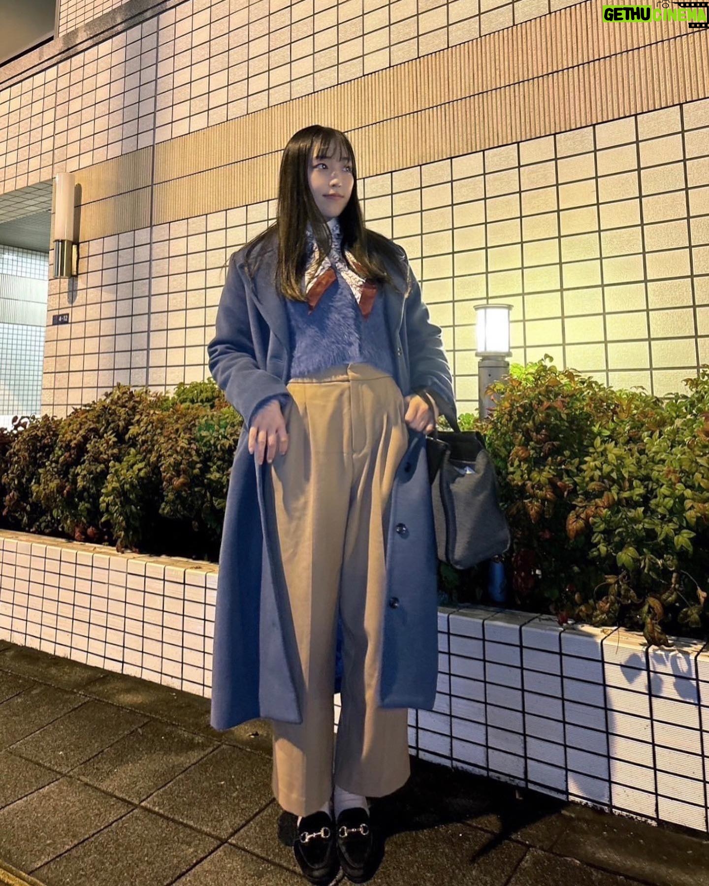 Mizuki Fukumura Instagram - @risako_sugaya さん × @beautyandyouth_official さん コラボアイテム #菅谷梨沙子 さんからプレゼントしていただきました😭✨ ベージュのパンツスタイルの菅谷さんが可愛すぎたので私もこの色に🥨 インスタを拝見させていただきながら可愛さに悶えるのは日常でしたが、インスタライブでお話してる姿を見たらそれはもう可愛くて可愛くて……♡ ありがとうございますという感じです…! 着心地も最高ですし履いてるだけで幸せになれるパンツ!! 私は160cm前半の女で丈感もピッタリ目なXSのサイズにしました。 この冬菅谷さんみたいにニットやシンプルオシャレに着れたらいいな~🤎 #BEAUTYANDYOUTH #コラボパンツ #ビューティーアンドユース #morningmusume23 #モーニング娘 #morningmusume #モーニング娘23 #譜久村聖 #パンツスタイル #冬服 #ベリオタコーデ #しふくむら