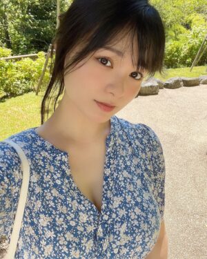 Mizuki Hoshina Instagram - おはよう〜🐬
8月も宜しくお願いします🍉