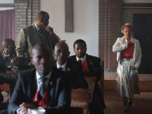 Mmabatho Montsho Instagram - “Ke kopa di close-up”
#tbt on set directing Joko Ya Hao (2018)