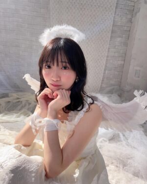 Moe Toyota Instagram - ついに天使になったよ👼🪽🤍

バースデーイベントのグッズオフショ👀

#もえしばーすでー2024