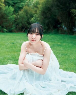 Moe Toyota Instagram - 😶‍🌫️🪽

本日！！！ついに！！！
豊田萌絵写真集moe
発売になりましたー！！！！

嬉しい〜〜🥹🤍
好きな写真とか教えてね😚🤝🏻
ゲット報告お待ちしてます🙂‍↕️

#豊田萌絵写真集moe 
#ニュージーランド