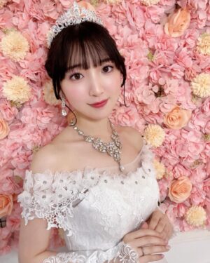 Moe Toyota Instagram - 🤍🩷

朗読劇『4月の花嫁』👰‍♀️
ビジュアルオフショット👀🫶🏻
花嫁とウエディングプランナーの二役やらせて頂きます☺️

抽選先行申し込み今日までだよん💯
是非ご来場下さい👼

https://eeo.today/store/101/specialfeature/189

#4月の花嫁
#ウエディングドレス