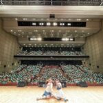 Moe Kamikokuryo Instagram – ⁡
⁡
〜RIKAMIKO Ⅱ〜
⁡
お越しいただきありがとうございました💖
どちらの公演も楽しすぎましたね。😂
またいつかできますように✨
⁡
4枚目と5枚目は大好きなメンバーとたいせいさん😂💖
⁡
⁡
⁡
⁡
🌷衣装🌷
⁡
・デニムベスト
HOUGA  @_houga_
・ピアス、イヤリング、リング
loni  @loni_jewelry_
⁡
スタイリング
@harumiakane 🪐💕