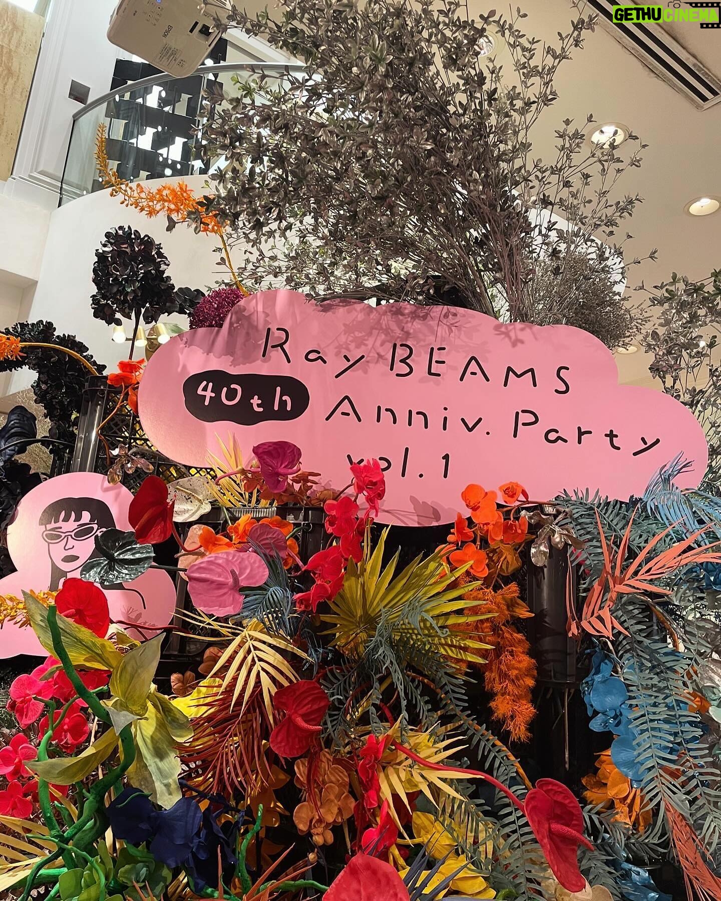 Moe Kamikokuryo Instagram - 💗Ray BEAMS 40th Anniv. Party vol.1💗 40周年おめでとうございます💐🤍 Ray BEAMSの歴史を感じられただけでなく、 可愛いものに囲まれてとっても楽しかったです😌🌷✨️ #RayBEAMS40th @ray_beams_official #PR 