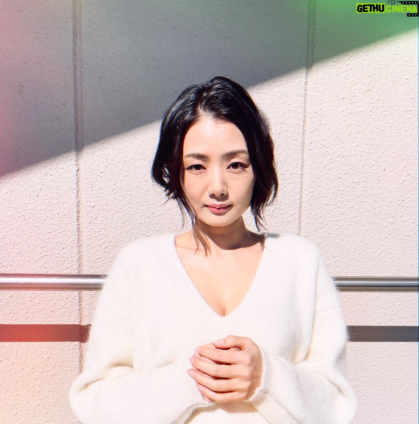 Moemi Katayama - 6.8K Likes - 🖤🎬
————————————————————————
こんにちは
もっこりニットちゃんです🧶
妹を探しています
————————————————————————
Netflix
#映画シティーハンター
観ていただけましたか?
Xやインスタでの感想
とても嬉しいです
私もうんうん!わかるー!と頷きながら読んでます
(自分への感想はドキドキ噛み締めながら読んでます😎)
まだの方、そして何度でも
ぜひNetflixで
ご覧ください♡
#netflix #シティーハンター #cityhunter #xyz
Hello
Did you watch Netflix movie “City Hunter” already??
I'm in the film.
Check out “City Hunter”