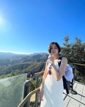 Moemi Katayama Instagram - 🎥

ハリウッドサイン
グリフィス天文台

グリフィス天文台に落下した隕石があって
怖いと思いながら
かなりテンションあがりました☄️🪐

Hollywoodは遠いねぇ...、

#hollywood #hollywoodsign #グリフィス天文台 #過去pic #かなーり過去pic #moemikatayama