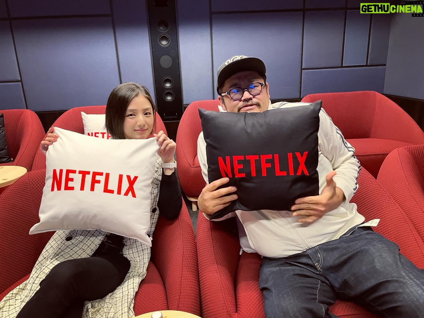 Moemi Katayama - 4.4K Likes - 🎬🍿
Netflix
シティーハンターの試写に行ったら
たまたま阿見201さんと一緒でした✨
Netflixの試写室
憧れの大型ホームシアターのようなところで
リラックスして観れて
楽しかった!
シティーハンターは
4月25日
Netflix独占配信開始!
ぜひご覧ください
そして感想をぜひぜひ
教えてください♡
#netflix #cityhunter #映画シティーハンター #シティーハンター #阿見201 さん #moemikatayama