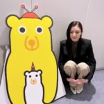 Moemi Katayama Instagram - 🫧🗼 木ドラ 【25時、赤坂で】 4月25日 深夜24:30〜放送予定🗓️ 観た方はご存知ですが 1話は衝撃発言で終わったので... 2話でまた 羽山と白崎くんの行方を 見守ってください 羽山のマネージャー明野は 東京テレビのキャラクターと 見守ります🧸 #25時赤坂で　#木ドラ #テレビ東京 #moemikatayama