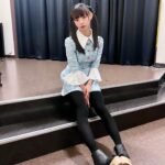 Moga Mogami Instagram – バースデーイベントがとうとう終わりました〜。
東京、福岡とお祝いしにきてくれたみなさま、ありがとう💜
この仕事を10年以上と長く続けていると
引きこもりだった自分からは想像がつかないほど
たくさんの人に出会っているんだな、と実感します。
みんながそれぞれの人生を生きて
泣いたり、笑ったり、落ち込んだり、喜んだり
ファンの子同士で恋人になって、結婚して、子どもが産まれたりして
私の人生も、みんなの人生も一部分だけでも共有できる仕事って
なかなかないし、素敵だなあ〜なんて思いました。
きっとほとんどの人が”みてるだけ”で会えてないけれど
会えた時の楽しさも味わってもらえてるなら嬉しいな。
そして、みんな幸せであって欲しい。
楽しんで帰って欲しい。何日間かは余韻に浸って
普段はなんとも思わない日々も、少し気分が上がってたりして欲しい。
私の存在が、そんな日々の彩りになれたら嬉しい。
出会った人みんながそうでありますように。