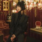 Moga Mogami Instagram - 衣装、メイク、スタジオ、表情一つで 違う自分になれるこの世界が好き 個性は大事だなって思うけど なんでも似合って、何者にでもなれる人になりたい