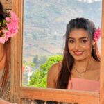 Mokksha Instagram - Being the Cinderella of my own wonderland 👗🥰🤲🏻 Captured by @frosh.ambitious Makeup n hair by @bercy_alex #mokksha #born #queen #kodaikanal #love #hills #nature #lover #tamil #film #shoot #time