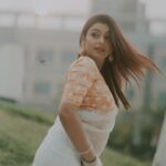 Mokksha Instagram – Exclusively for the retro lovers 🫶🏻
Captured by @umphotography150 
#mokksha #born #queen #sari #love #oldschool #goal #bongo #bong