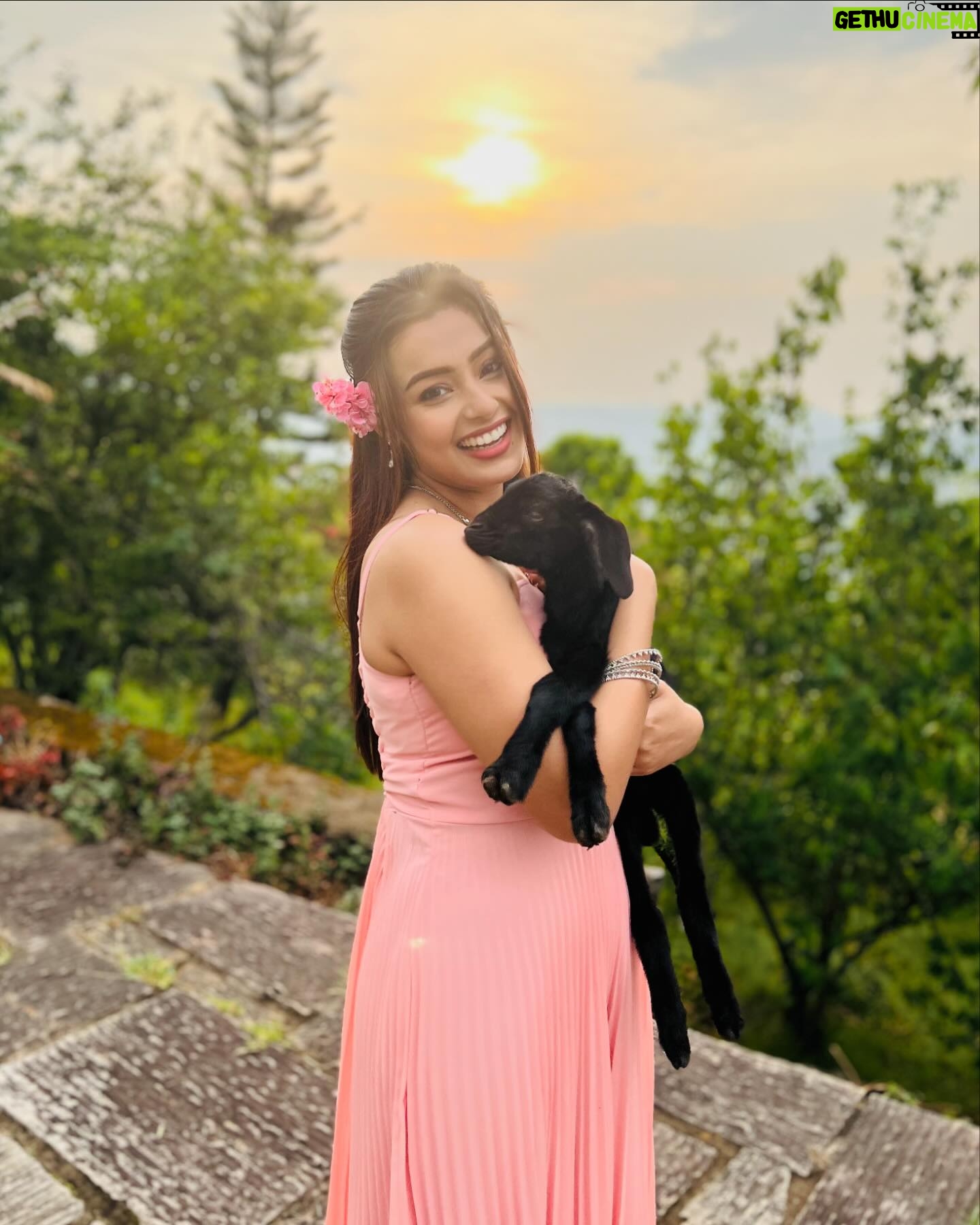 Mokksha Instagram - Being the Cinderella of my own wonderland ππ₯°π€²π» Captured by @frosh.ambitious Makeup n hair by @bercy_alex #mokksha #born #queen #kodaikanal #love #hills #nature #lover #tamil #film #shoot #time