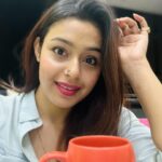 Mokksha Instagram – জানি দেখা হবে । Pink lips and nose pin permitted please 🥰
#mokksha #born #queen #teatime #selflove