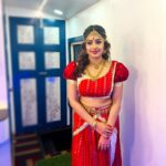Mokksha Instagram – The classical look has always been my favourite 🤞This was the look behind the poster @chithinimovie 
Film by @eastcoastvijayan , Malayalam film upcoming..
Makeup by Me
Choreography by kala Master ji.
#mokksha #born #queen #chithini #malayalam #film #upcoming #classical #dance #devotion #love