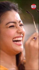 Mokksha Instagram - നീ തേടുന്നതെന്തോ അത് നിന്നെയും തേടുന്നു..!!🦋 @mokksha_official #passion #karma #mokksha #mokksha_official_fans_club #love #friends