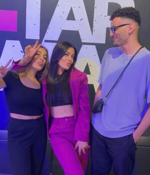 Molie Pasqualini Instagram - Hier matin j’étais l’invitée de @lombardoaless et @iamsalimshady dans le 911 sur @tarmac.be et c’était trop drôle! Si t’as pas écouté tant pis pour toiiii 🤪🤪🤪!