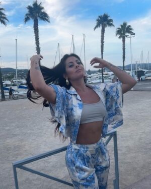 Molie Pasqualini Instagram - ☀️