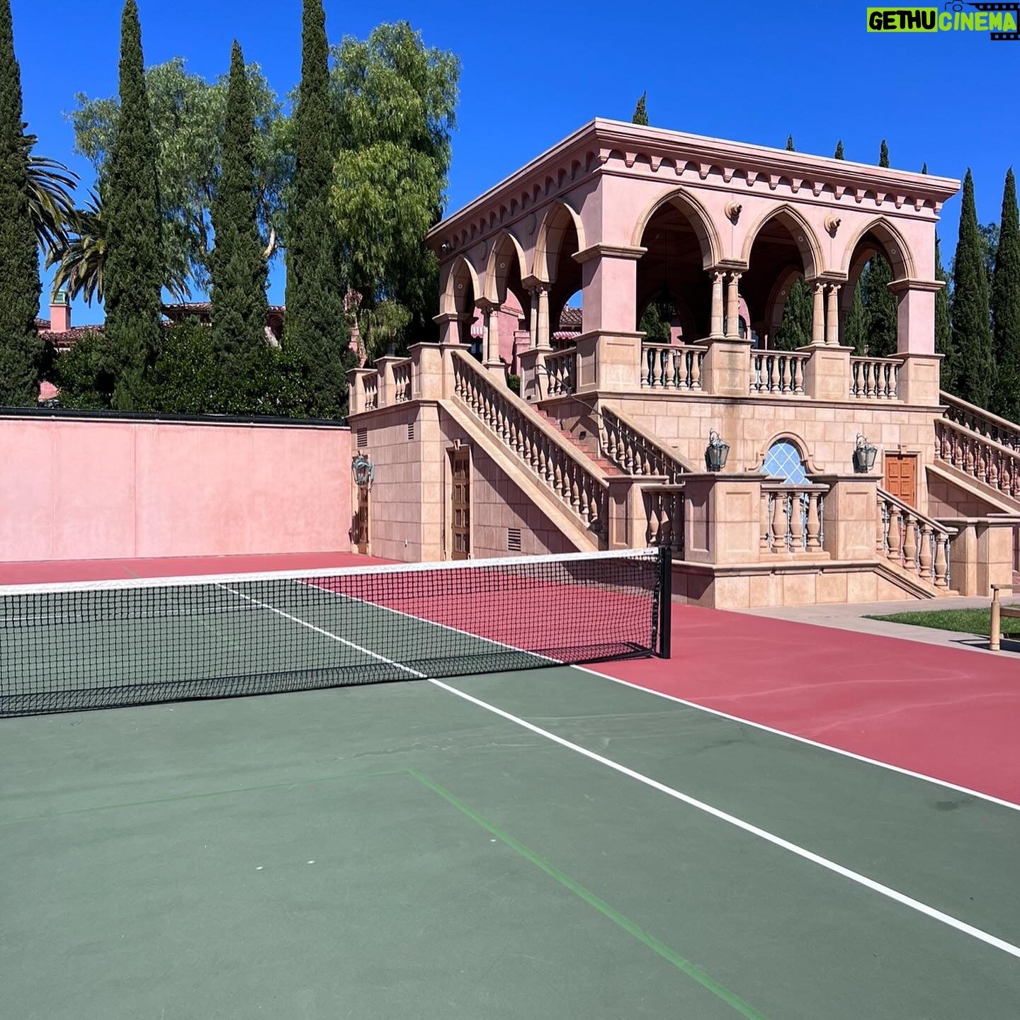 Molly Cranna - 516 Likes - 2023 was likely the hardest year of my life but I went through my calendar and counted that I played tennis 175 times from Jan 1 to Dec 31. I don’t really care if this is sticky and earnest - when everything turned upside down and nothing felt recognizable, the court was still there to comfort and humble and teach and remind. Xo and 🤞 for 2024