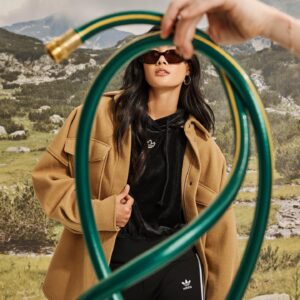 Molly Cranna Instagram - Really really loved making some new work for Adidas Fall with @aashishrthakur and @mylinanguyen // sets by @kaitlyn__darby // styling by @jordanrudd // hmu by @joannawoodmakeup // lighting by @action_jackson5 // thanks to @resinprojects @forgela @dayreps @favrivas and the entire team at @adidasoriginals for making this possible