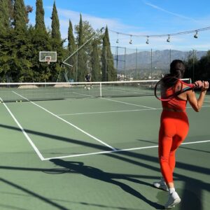 Molly Cranna Instagram - 2023 was likely the hardest year of my life but I went through my calendar and counted that I played tennis 175 times from Jan 1 to Dec 31. I don’t really care if this is sticky and earnest - when everything turned upside down and nothing felt recognizable, the court was still there to comfort and humble and teach and remind. Xo and 🤞 for 2024