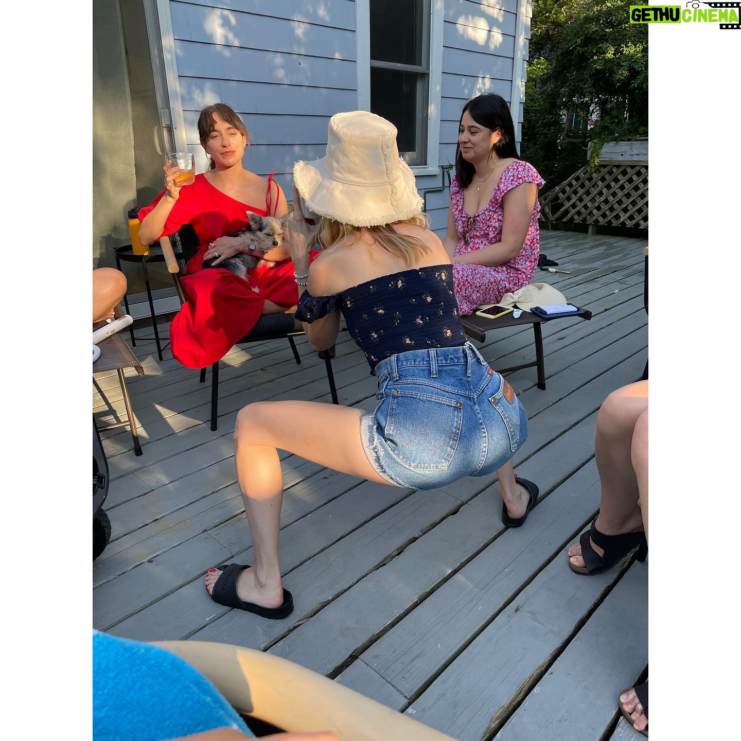 Molly Bernard Instagram - bach dump pt. ii