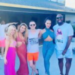 Molly Burnett Instagram - A housewarming for the ages 💖✨💕💘 SO SO PROUD OF YOU @chrishell.stause Let’s do it again immediately 👯‍♀️🥂