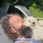 Molly C. Quinn Instagram - Elan is 6 years sober today. I am proud of you and I believe you deserve carrot cakes whenever you want. The depths of your strength you’ve shown during our quarantine at home the past 3 months, supporting yourself, your family, and me has been nothing short of extraordinary. We would’ve fallen apart without you. I would fall apart without you. Happy sobriety celebration day babymine 💜