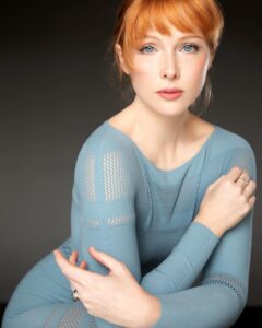 Molly C. Quinn Instagram - Molly, my muse, my crush, a dream girl situation here @mollycaitlynquinn #actress #mollyquinn #agnesthemovie #castle #hulu #mollycaitlynquinn #beauty #portrait #danapatrickphoto 💋/hair @laurengottmakeup